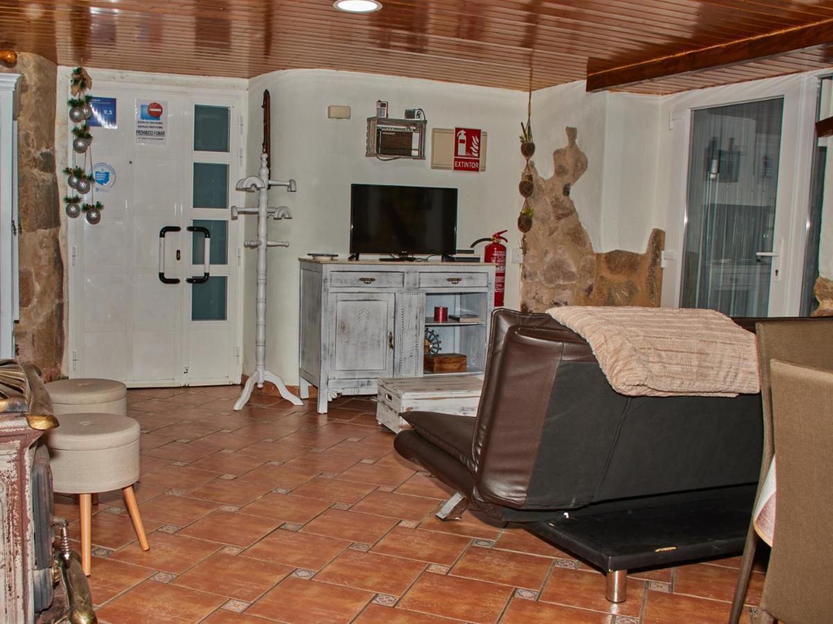 Casa A Coruxa *